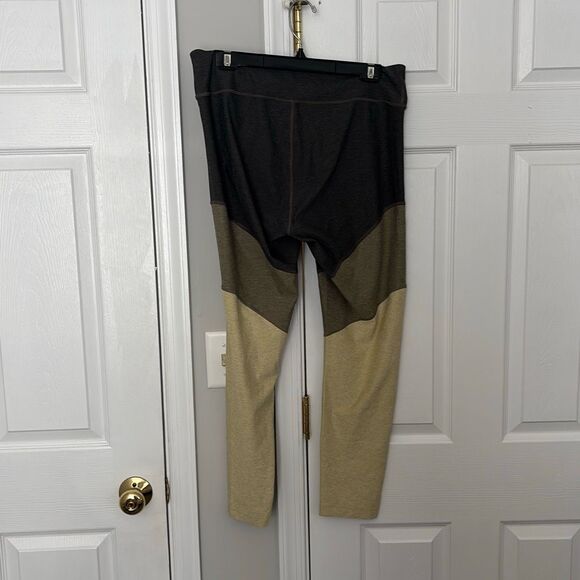 Outdoor Voices Springs Colorblock 7/8 Leggings size XL - Picture 2 of 3